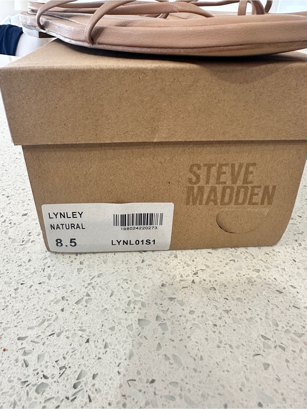 Steve Madden Beige/Nude Strappy Square-Toe Flat Sandals - Picture 4 of 4